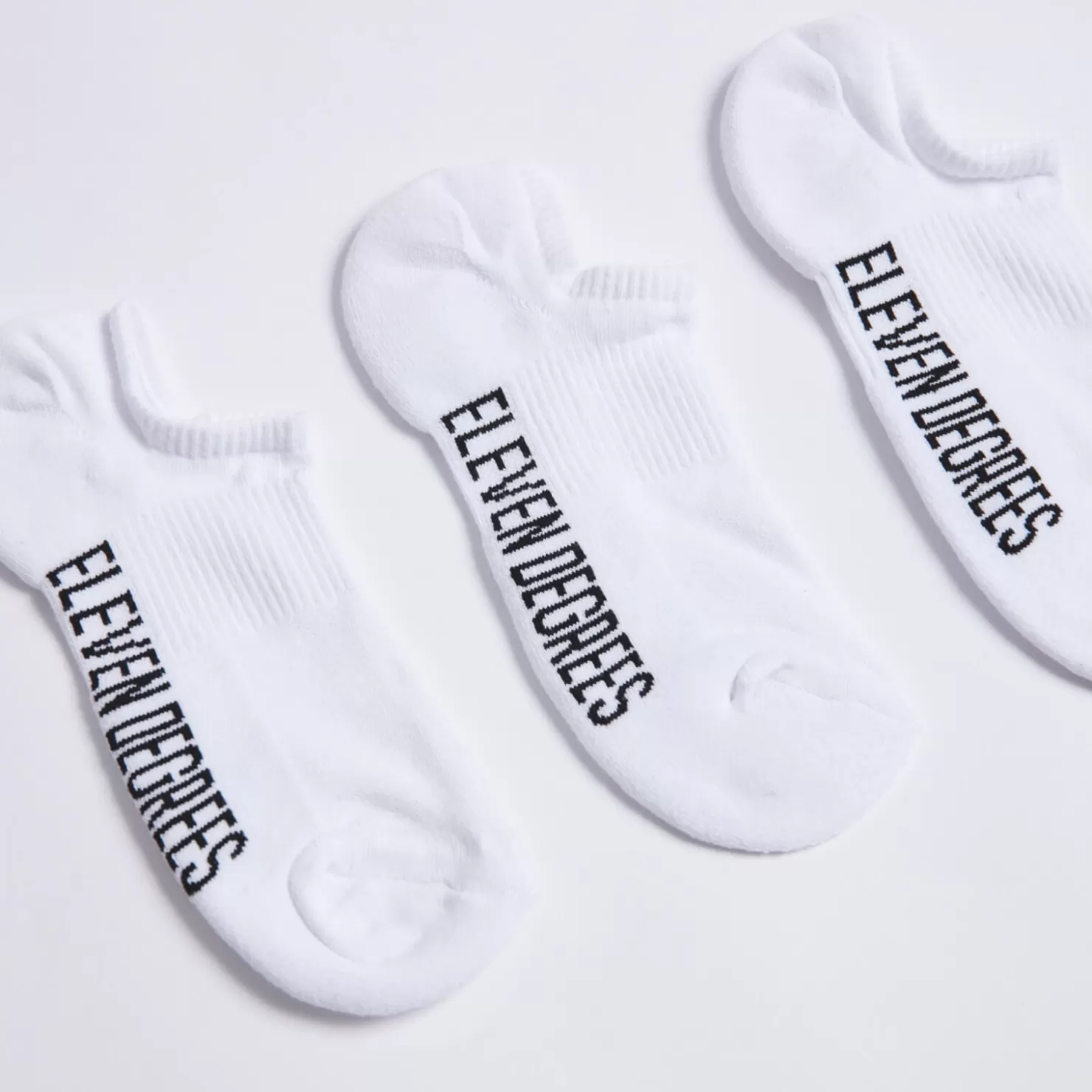 11 Degrees Socks & Underwear< 3 Pack Text Graphic Trainer Liner Socks – White/White/White