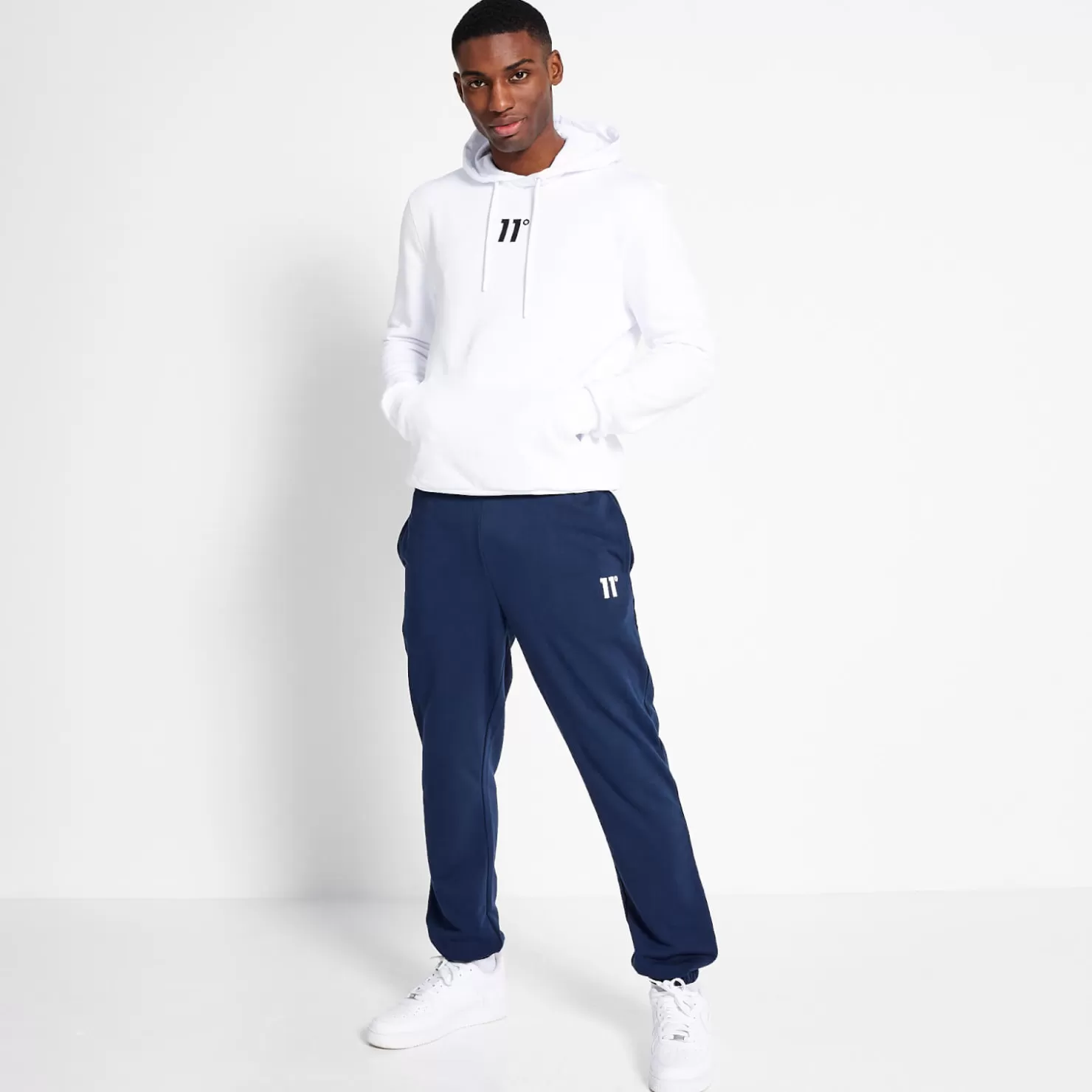 11 Degrees Hoodies< Central Logo Pullover Hoodie - White