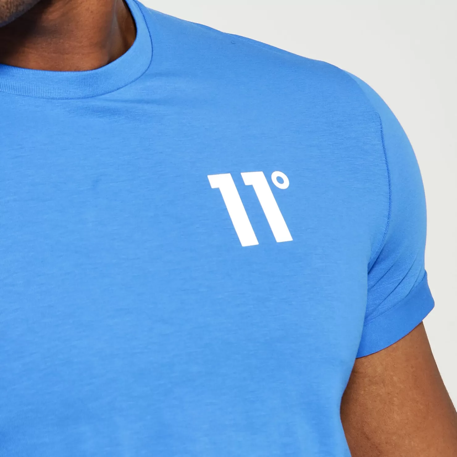 11 Degrees T-Shirts< Core Muscle Fit T-Shirt – Skydiver Blue