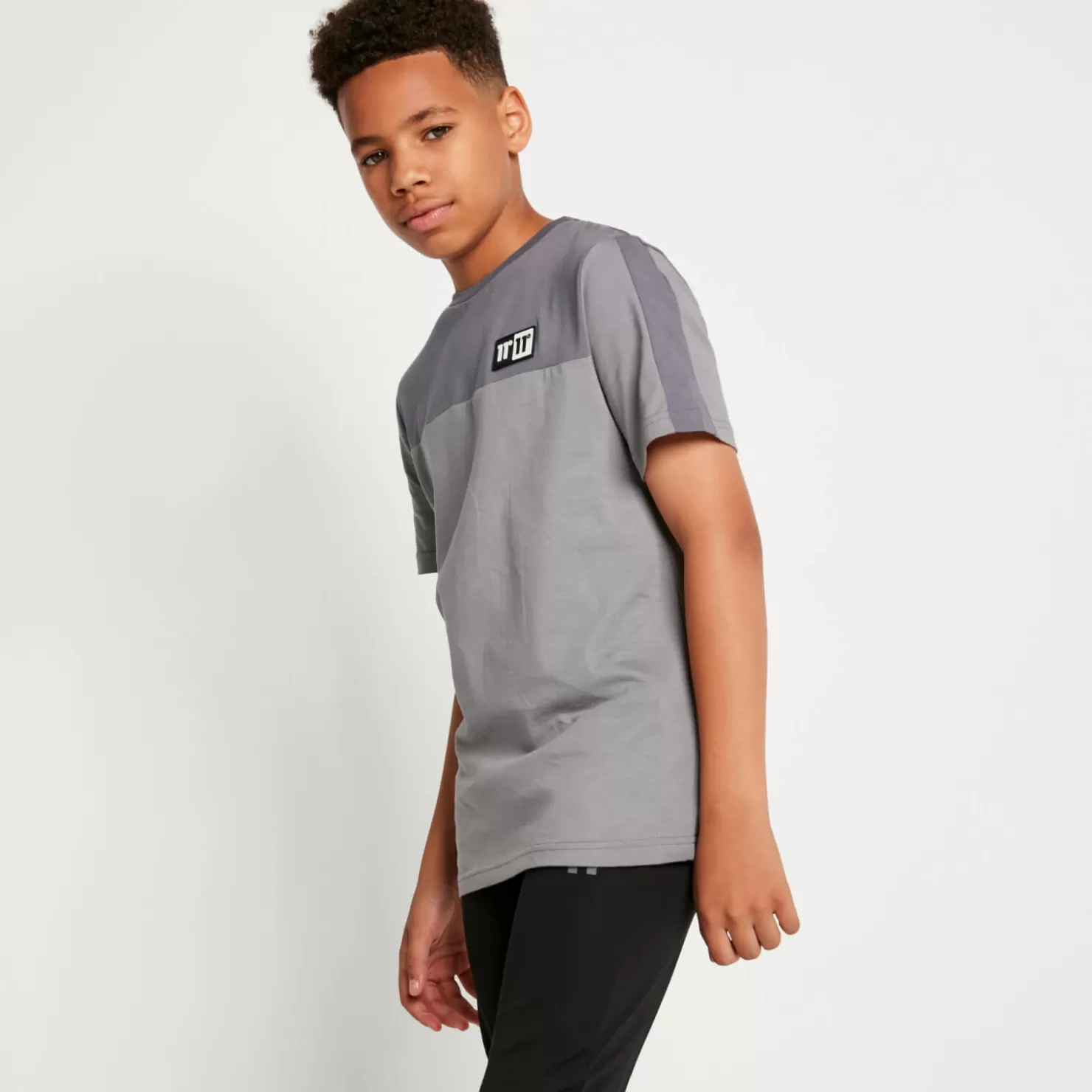 11 Degrees T-Shirts< Cut And Sew Domino Poly T-Shirt – Shadow Grey/Steel