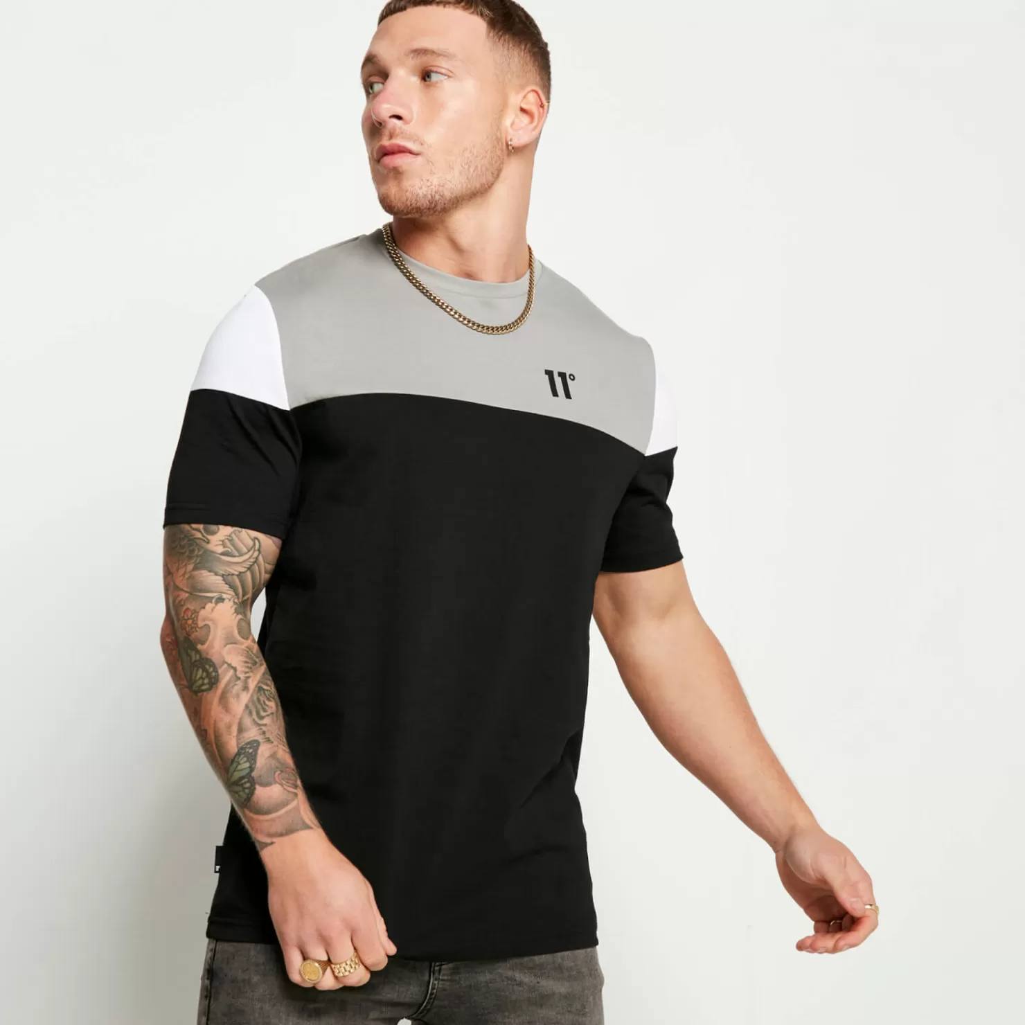 11 Degrees T-Shirts< Cut And Sew Short Sleeve T-Shirt – Black/Silver/White