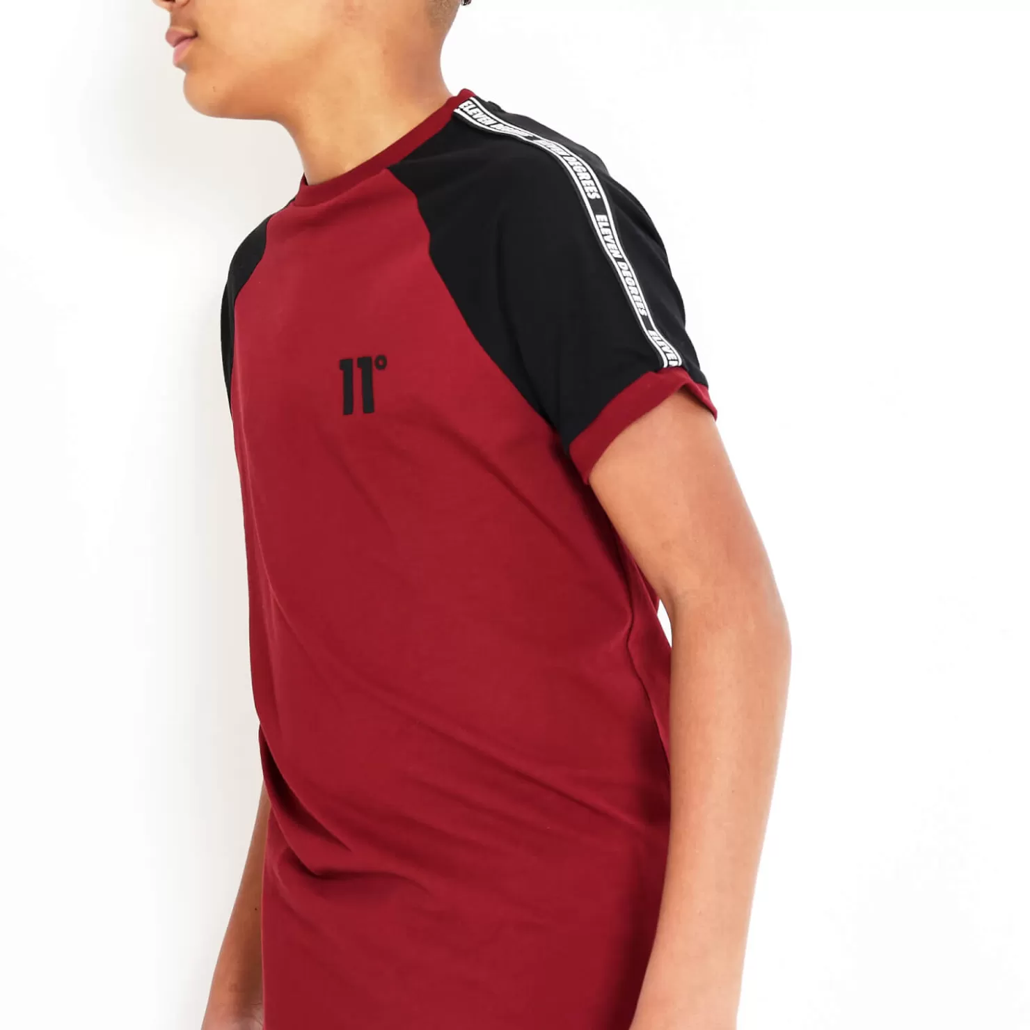 11 Degrees T-Shirts< Junior Taped Ringer T-Shirt - Pomegranate/Black