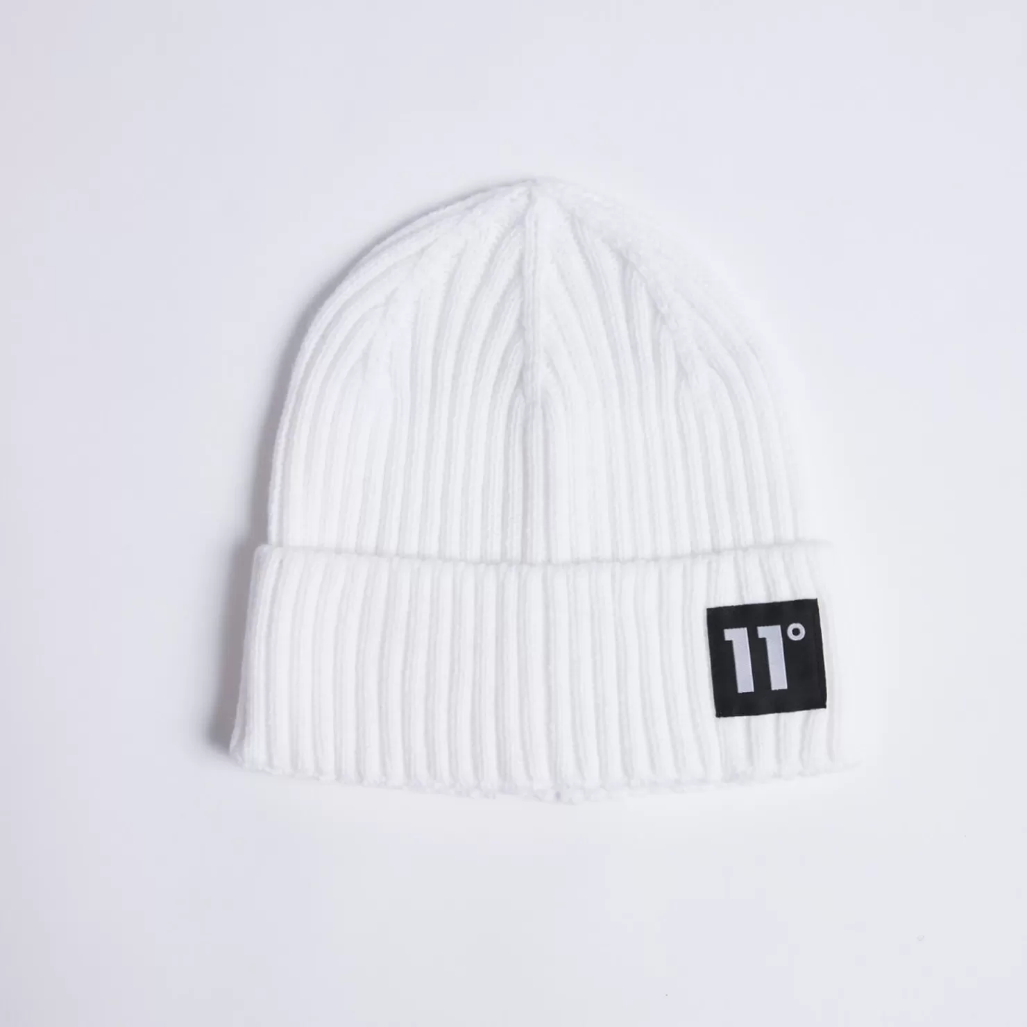 11 Degrees Caps & Hats< Knitted Beanie – White