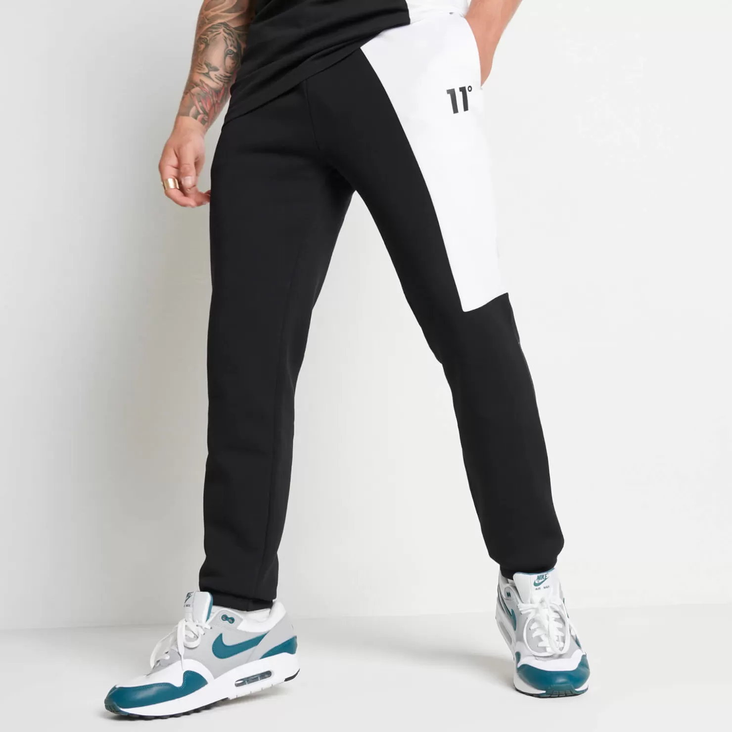11 Degrees Joggers< Mixed Fabric Cut And Sew Joggers Regular Fit – Black / White