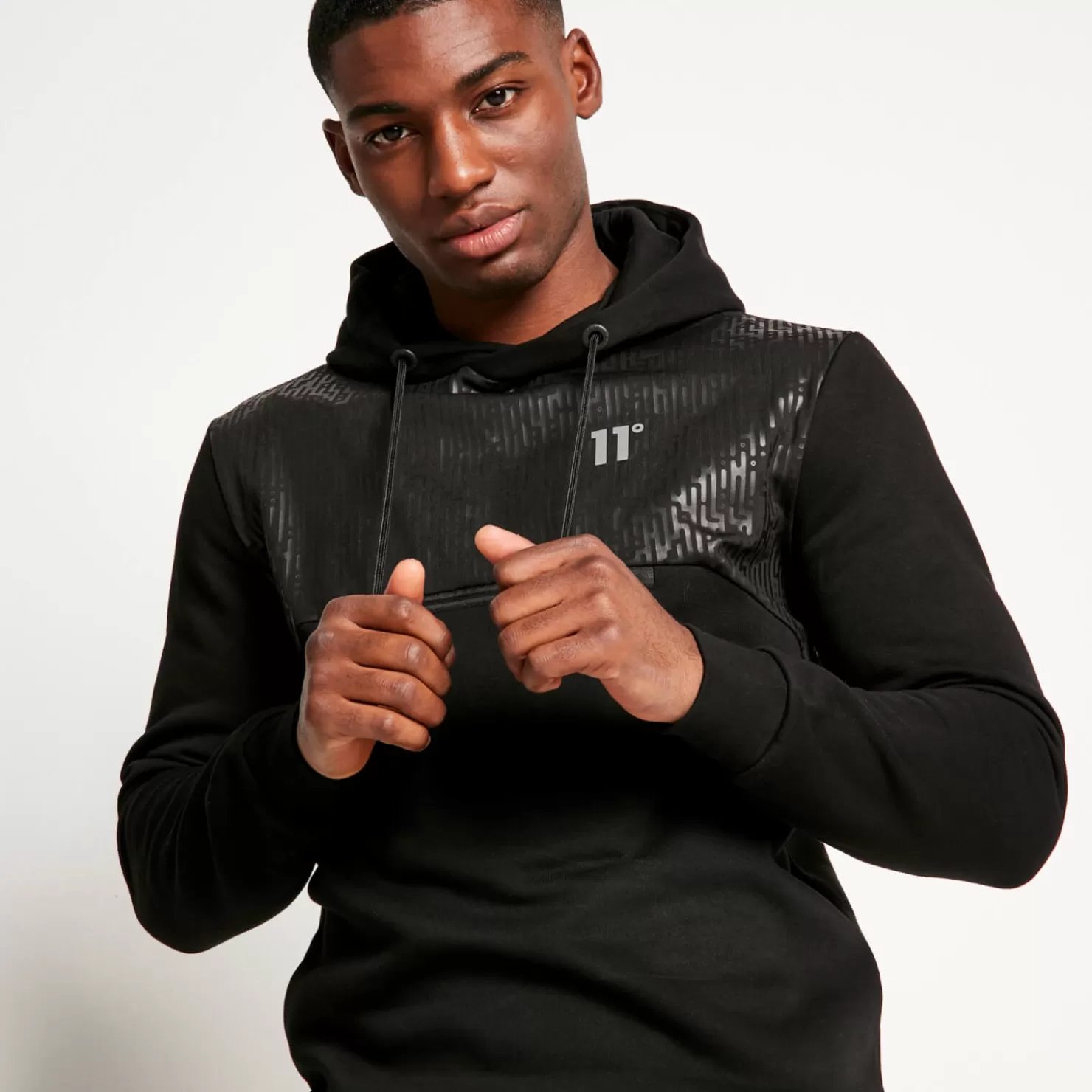 11 Degrees Hoodies< Mixed Fabric Pullover Hoodie – Black