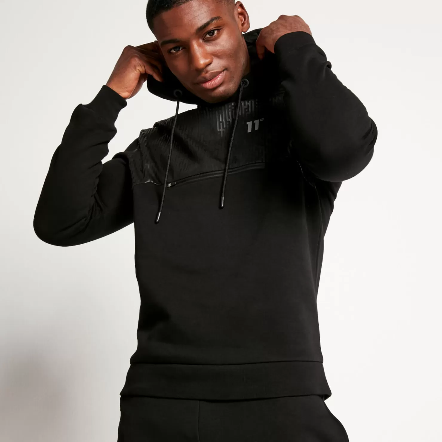 11 Degrees Hoodies< Mixed Fabric Pullover Hoodie – Black