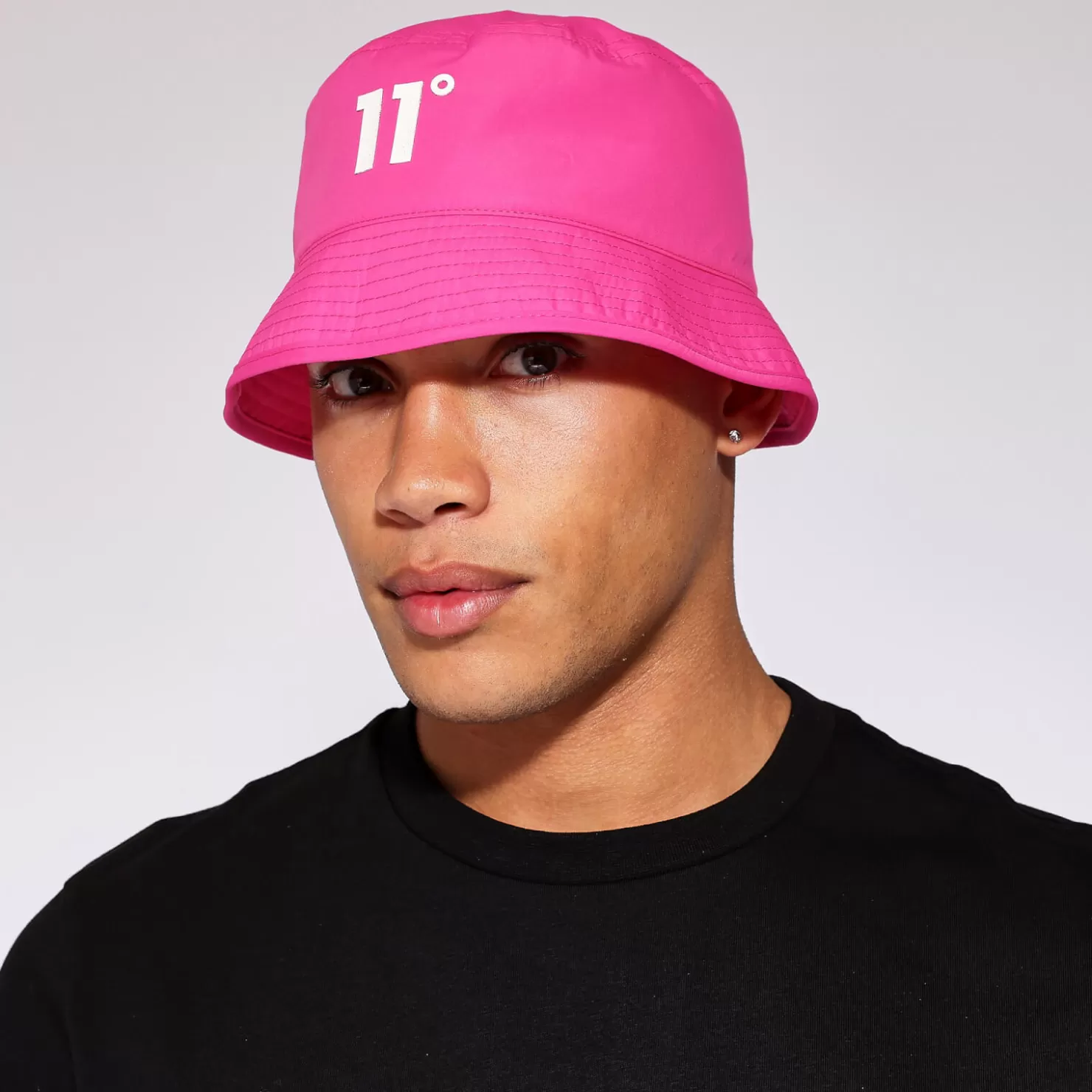 11 Degrees Caps & Hats< Nylon Bucket Hat - Neon Pink Glo