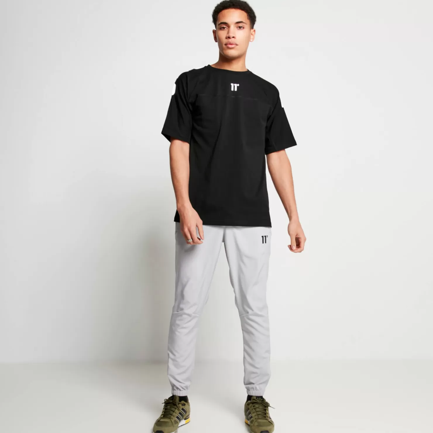 11 Degrees Tracksuits< Tech Pants V2 – Silver