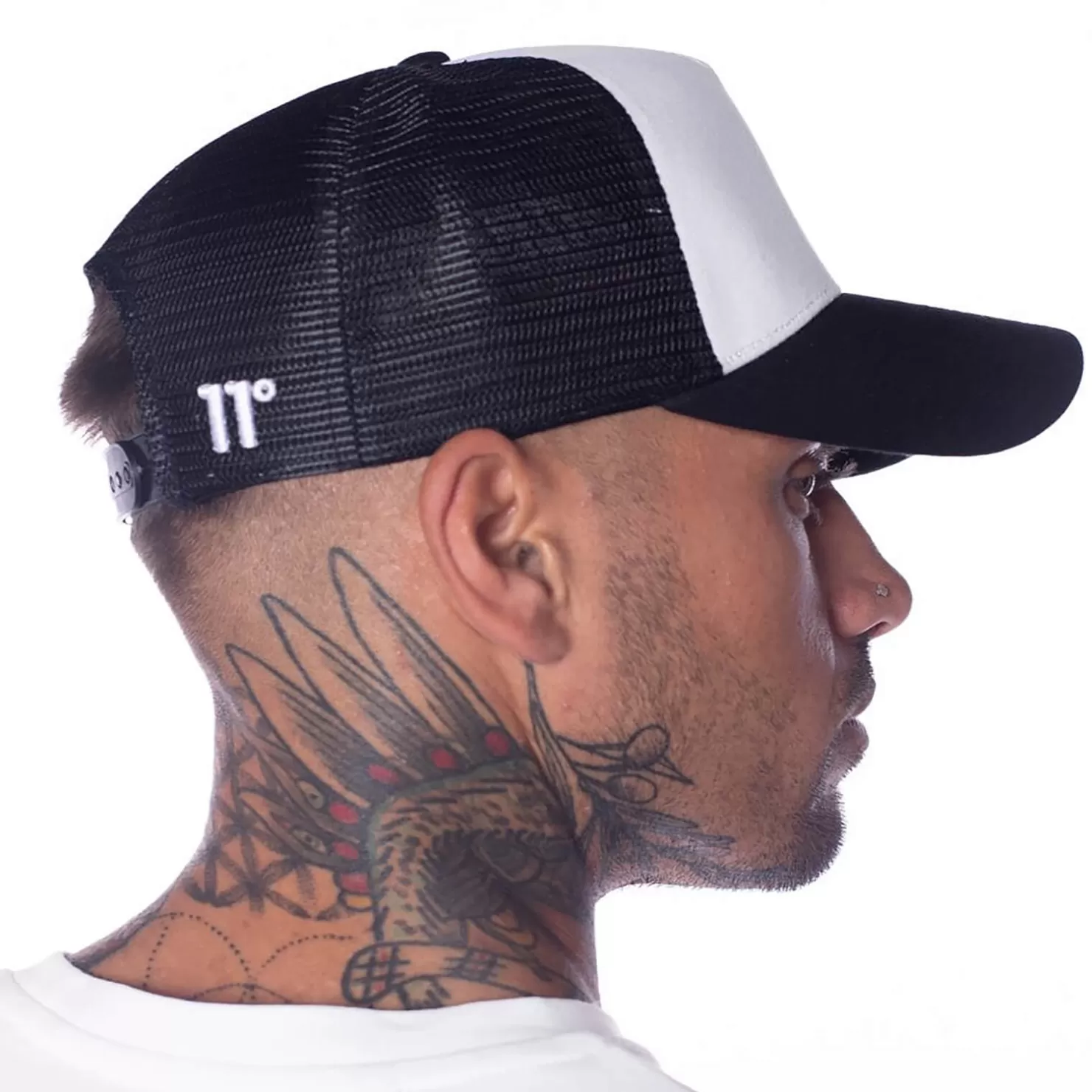 11 Degrees Caps & Hats< Trucker Cap High Build Logo – Black/White