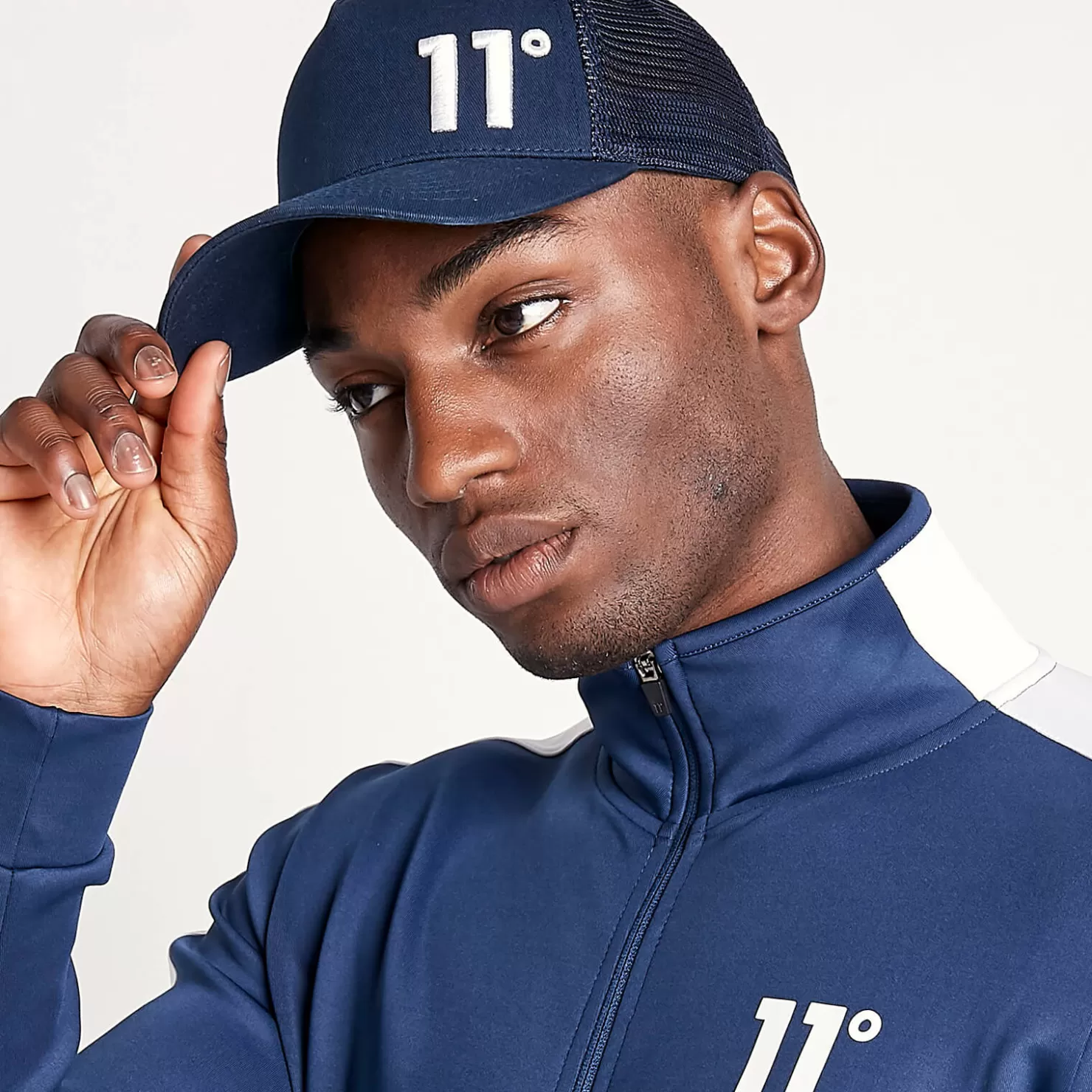 11 Degrees Caps & Hats< Trucker Cap High Build Logo – Navy