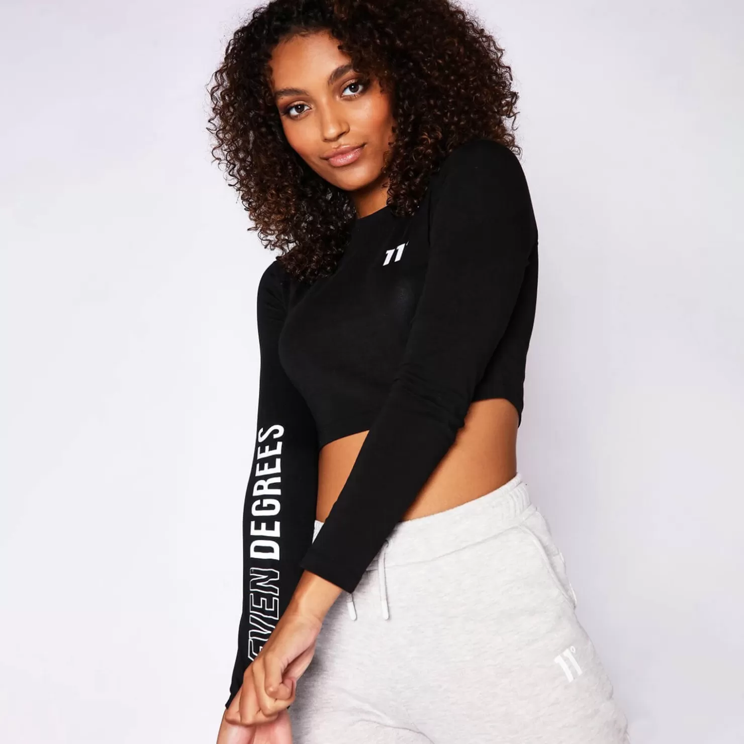 11 Degrees T-Shirts< Womens Long Sleeve Slim Fit Reflective T-Shirt – Black