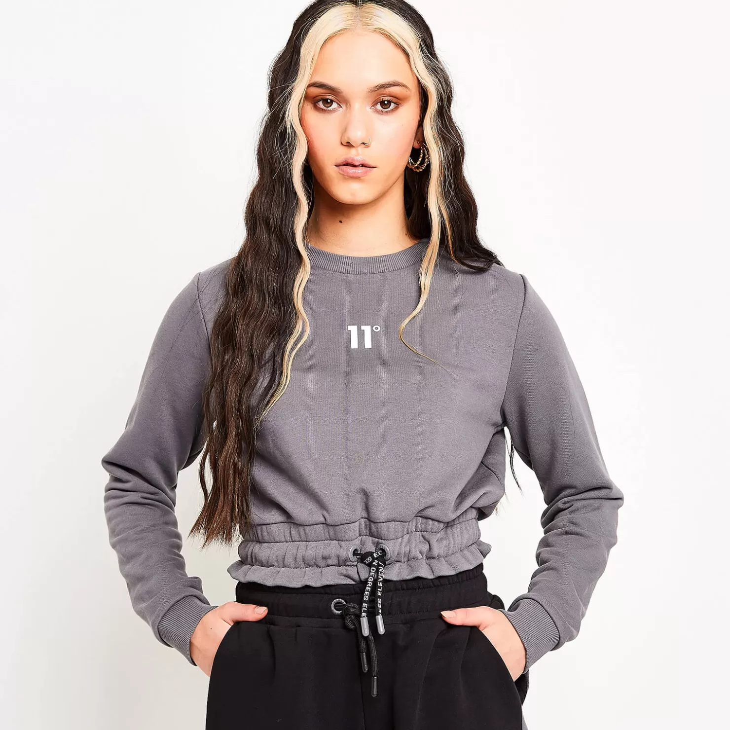 11 Degrees Sweatshirts< Womens Paperbag Waist Cropped Sweatshirt – Shadow Grey