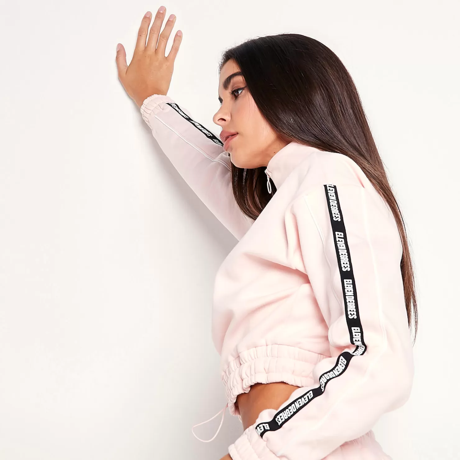 11 Degrees Sweatshirts< Womens Taped Quarter Zip Cropped Sweatshirt – Chalk Pink