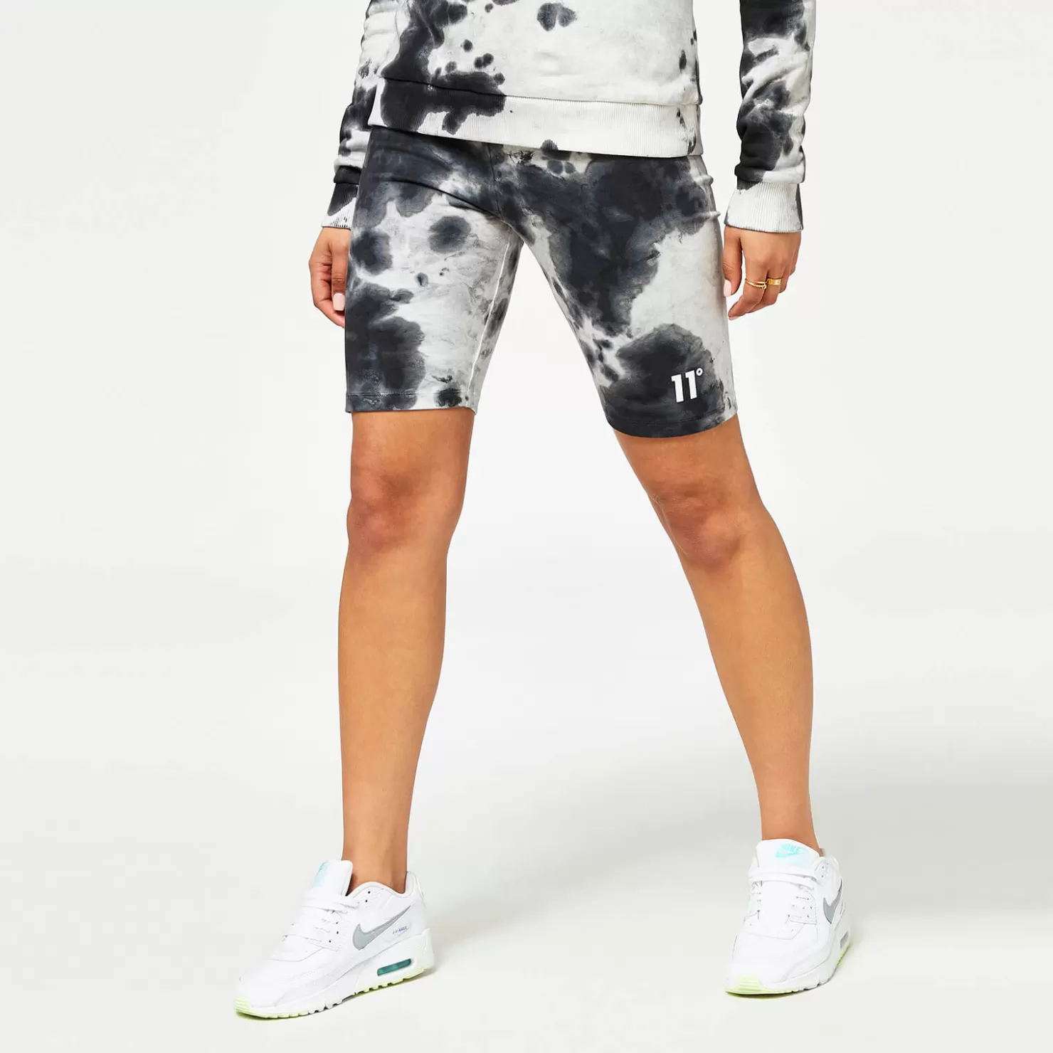 11 Degrees Shorts< Womens Tie Dye Cycling Shorts – White / Black