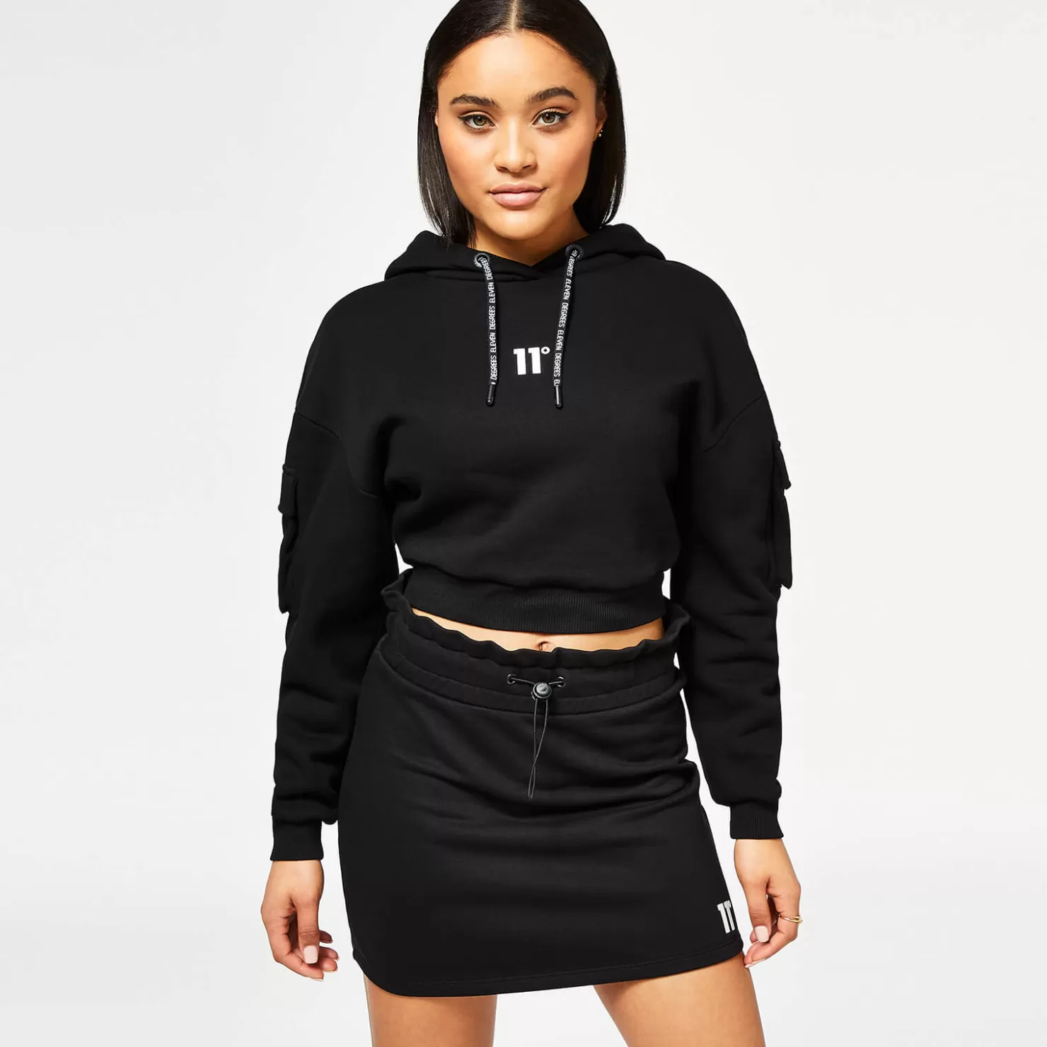 11 Degrees Hoodies< Women'S Utility Cropped Pullover Hoodie - Black