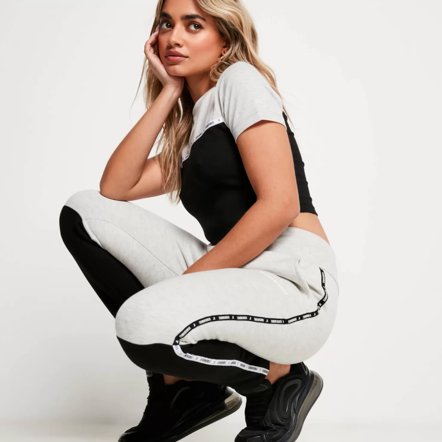 11 Degrees Joggers<Colour Block Taped Joggers – Grey Marl/Black