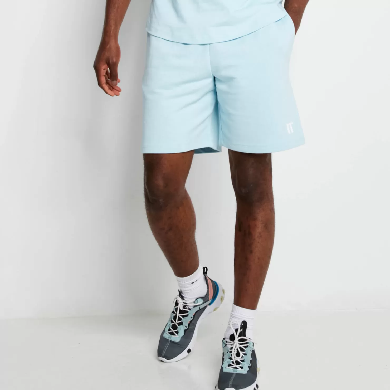 11 Degrees Shorts<Core Shorts – Light Blue