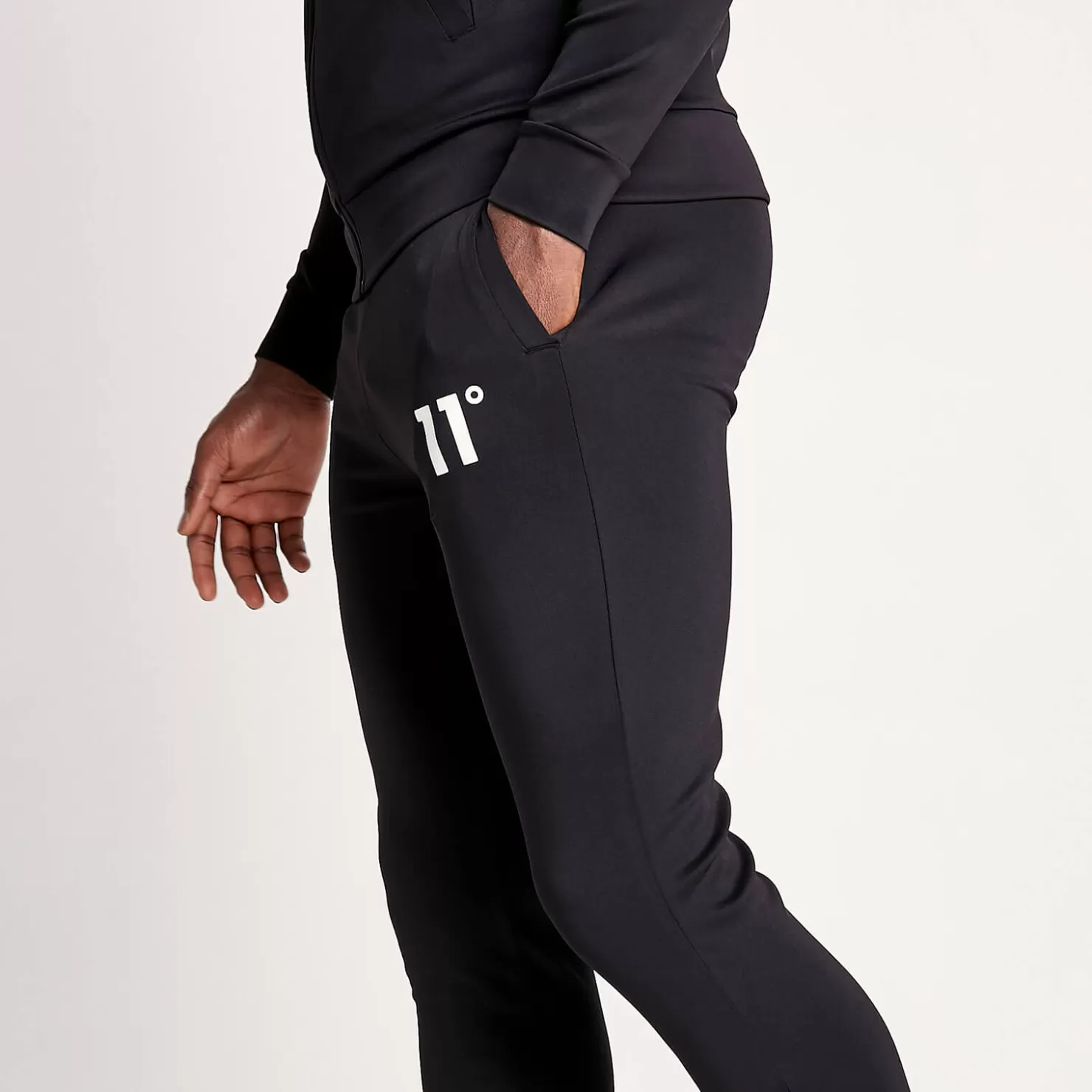 11 Degrees Tracksuits<Core Track Pants – Black