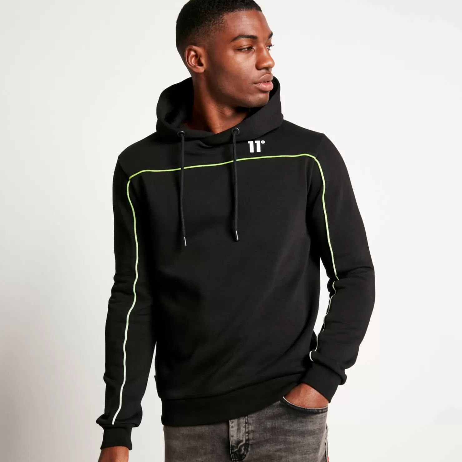 11 Degrees Hoodies<Gradient Piping Pullover Hoodie – Black