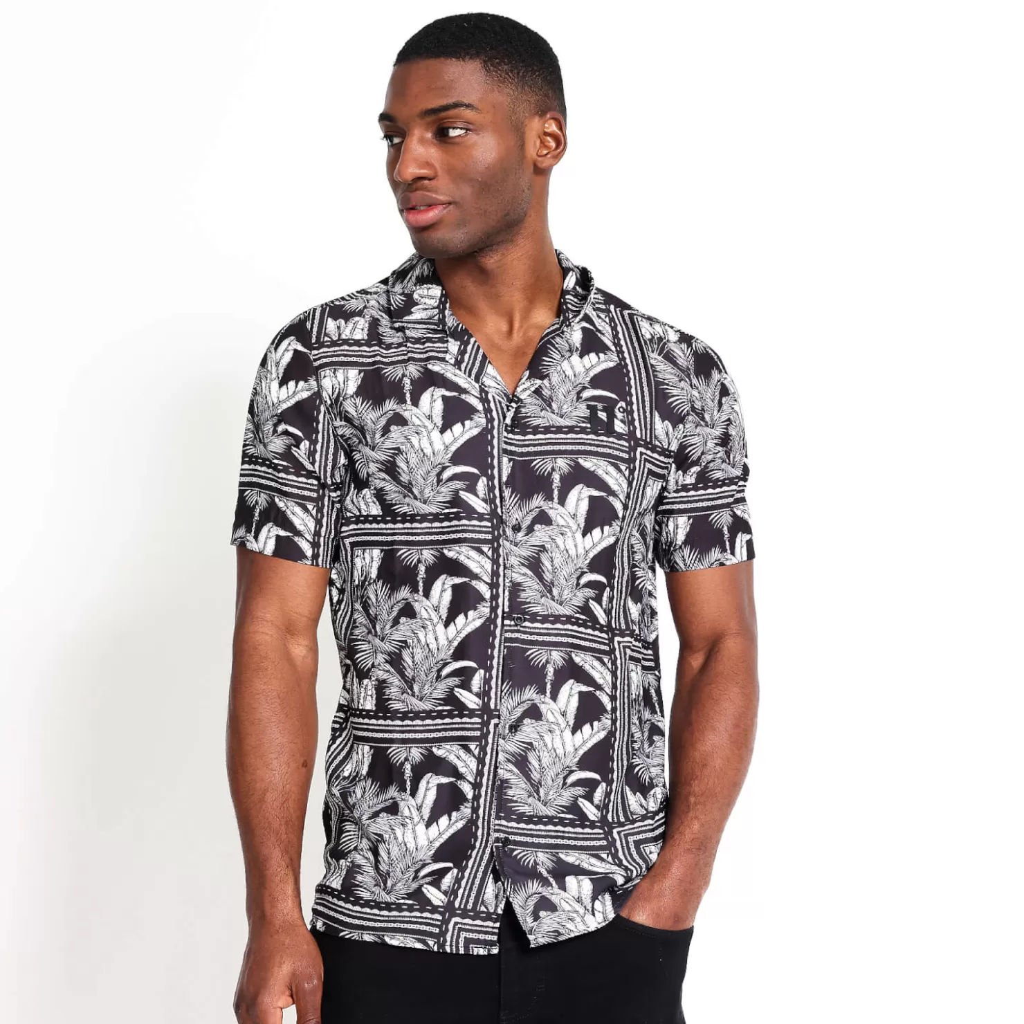 11 Degrees Shirts<Heat Shirt – Black / White