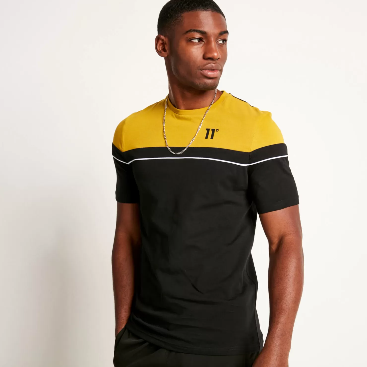 11 Degrees T-Shirts<Piped Cut And Sew Short Sleeve T-Shirt – Black/Gold Palm
