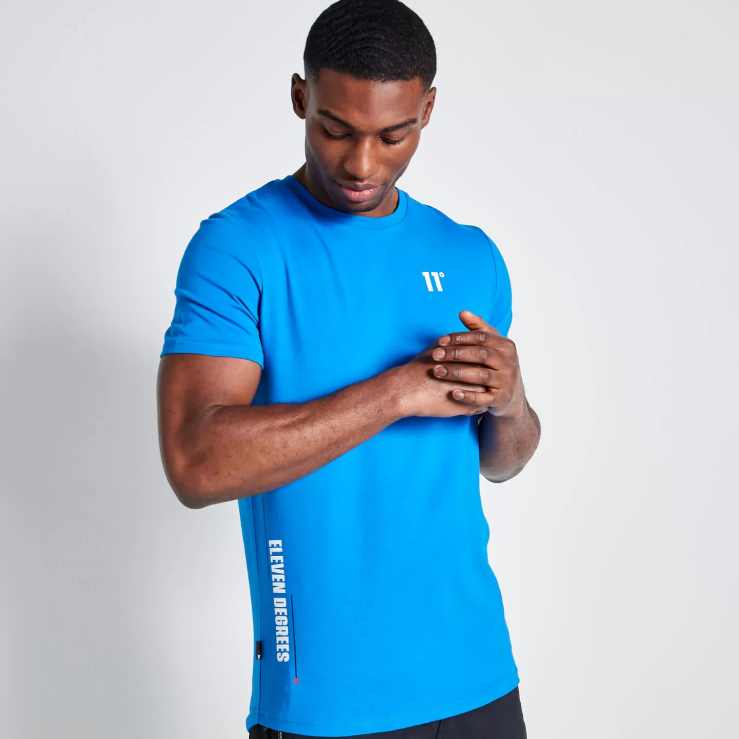 11 Degrees T-Shirts<Tall Small Graphic Muscle Fit Short Sleeve T-Shirt – Skydiver Blue