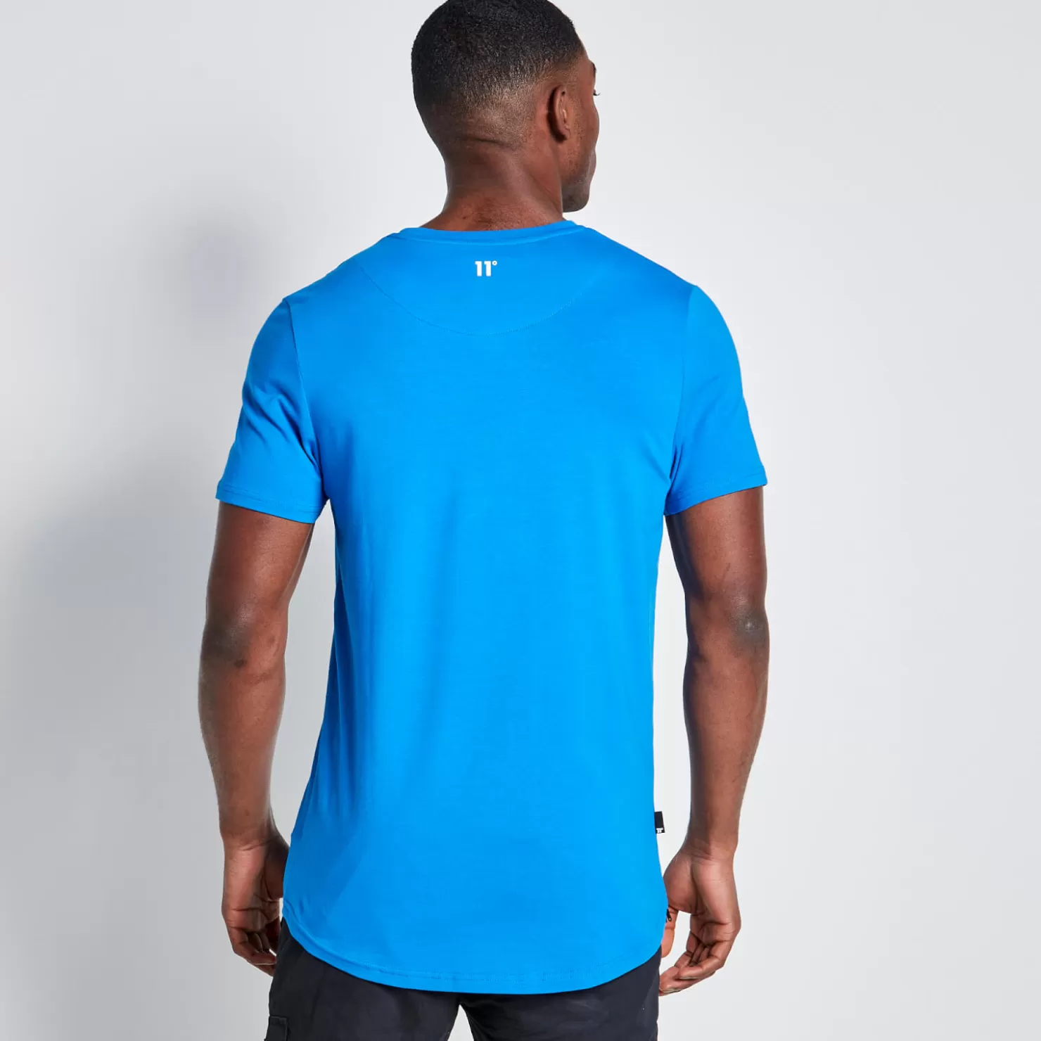 11 Degrees T-Shirts<Tall Small Graphic Muscle Fit Short Sleeve T-Shirt – Skydiver Blue