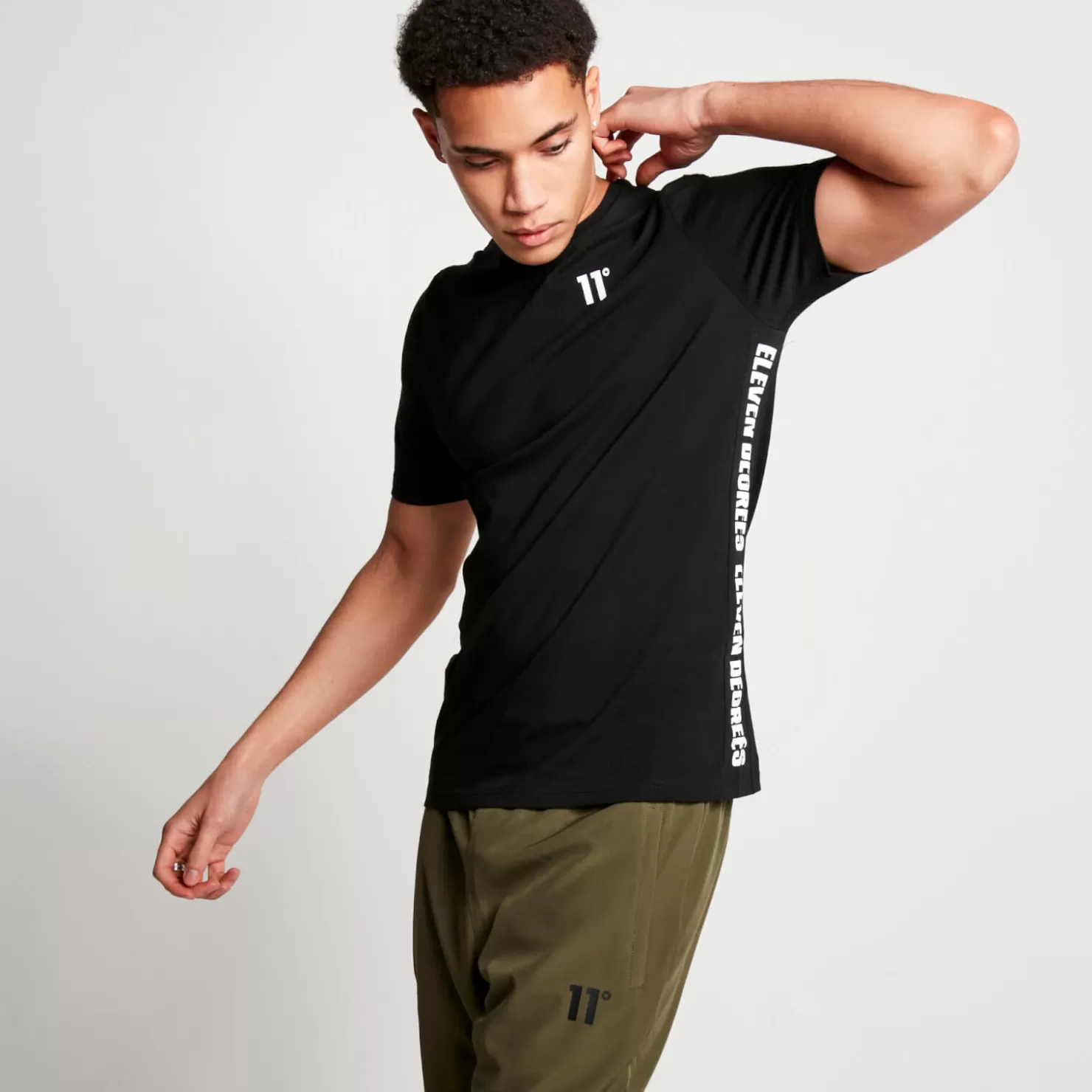 11 Degrees T-Shirts<Text Panel Cut And Sew Short Sleeve T-Shirt – Black